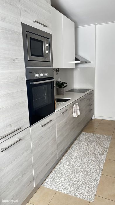 (Reservado) Arrendo T2 Renovado com vista rio no Alto do Seixalinho