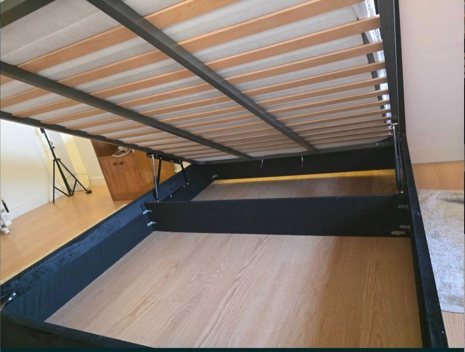 Cama casal  bau 1 60x200 150€