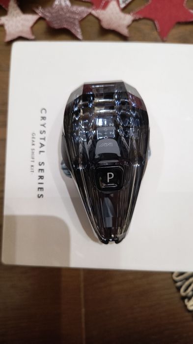 Kryształowa gałka zmiany biegów BMW