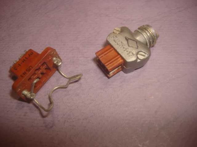 Авто разъём  РШ2Н .  РГ1Н .4 . 8 . 12 . 16 ног