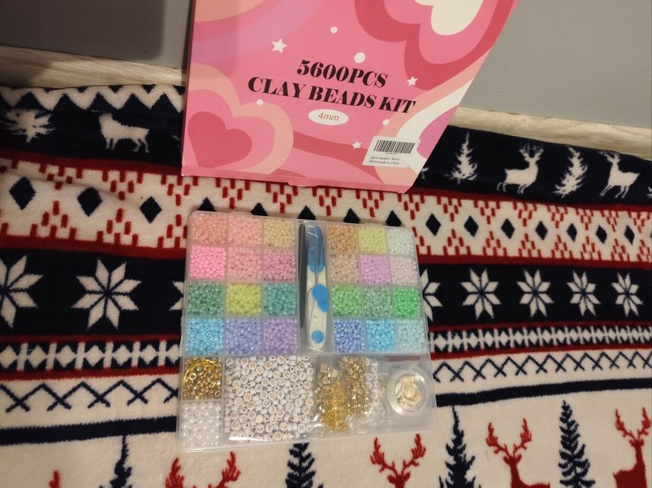 Koraliki perłowe do tworzenia samodzielnie biżuterii 5600 sztuk