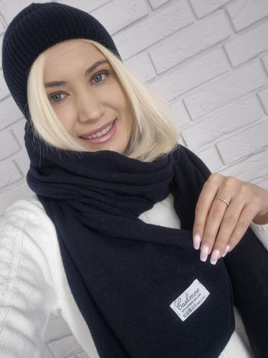 Granatowy komplet kaszmirowy czapka i szalik cashmere