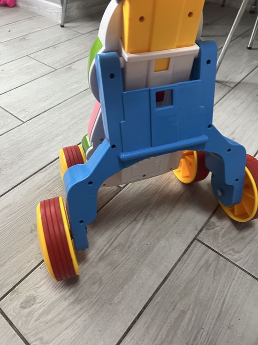 Ходунки для малечі ,толокар,штовхач,пересилаю