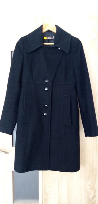 Zimowy płaszczyk damski