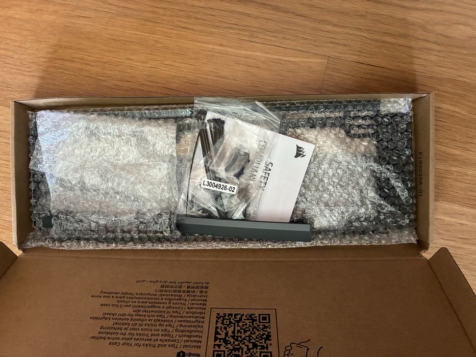 NOVO - Corsair Frame 4000D