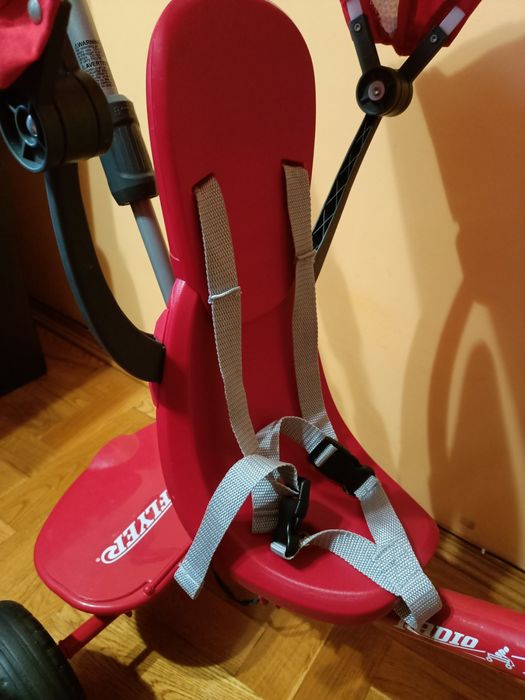 Трьохколісний велосипед Radio Flyer