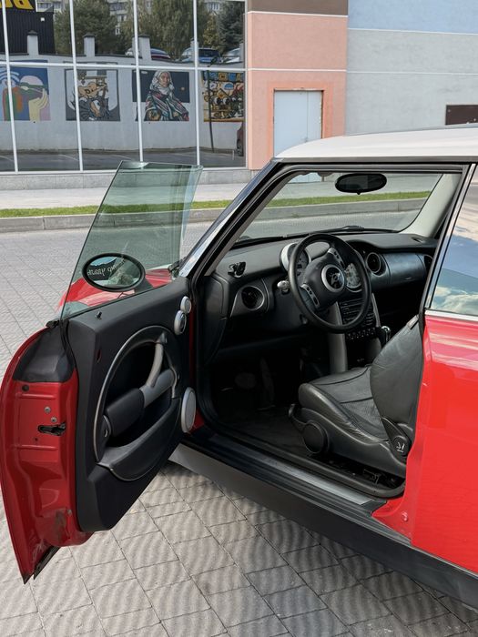 Mini Cooper 2002, автомат