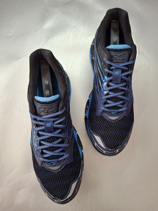 Кроссовки Mizuno Wave Prophecy 5