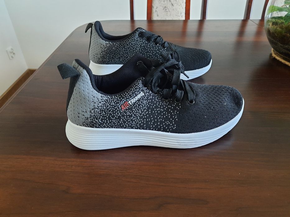 Sprzedam Buty rozmiar 41