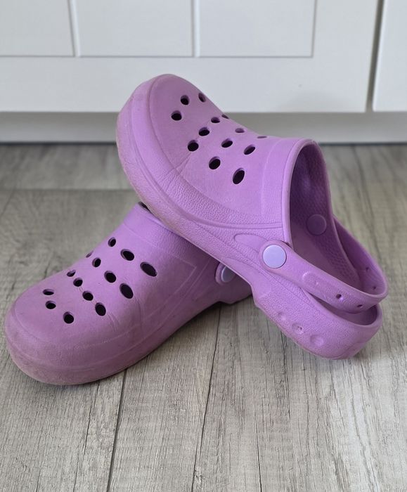 Stradivarius klapki chodaki pianki crocsy fioletowe 37