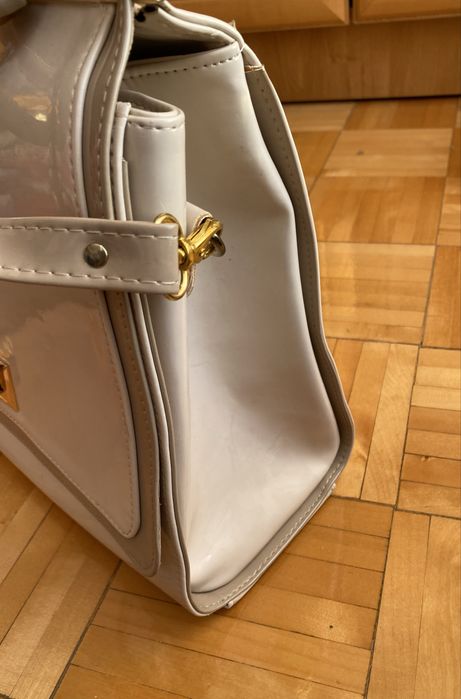 Torebka damska torba wegańska skóra nowa elegancka beżowa kremowa