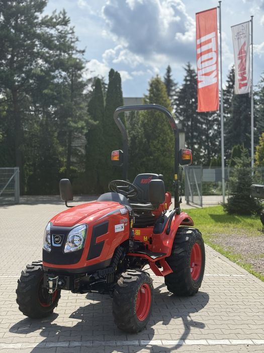 Ciągnik Kioti CX2510H 25 KM 4x4 7 lenia gwarancja wyprzedaż rocznika