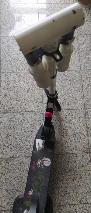 Trotinete Cityo W - Personalizada” e Funcional, Embalagem Original!