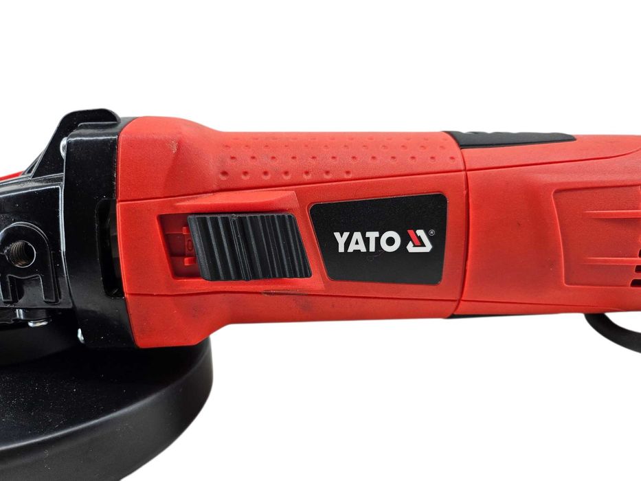Szlifierka kątowa YATO YT-821024
