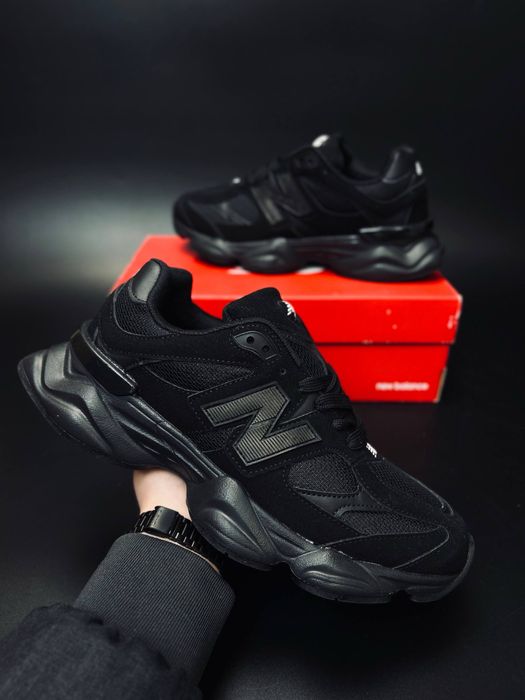Чорні кросівки New Balance 9060•масивні•зручні•на кожен день•нью 9060