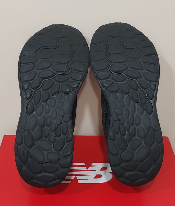"New Balance " Running course 42 розмір