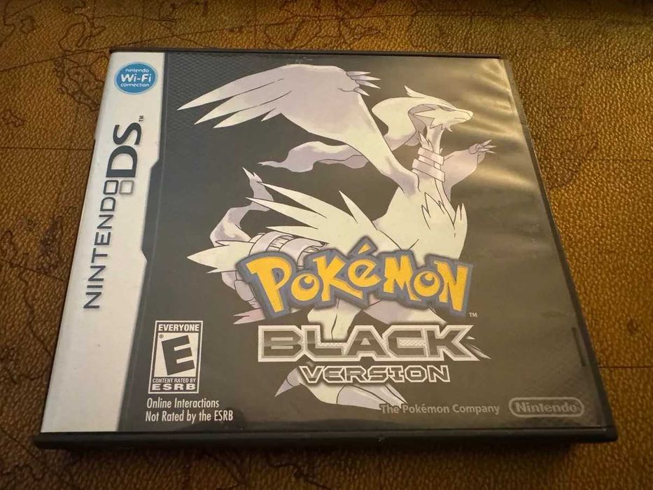 Pokemon Black (nintendo ds) полнокомплект оригинал
