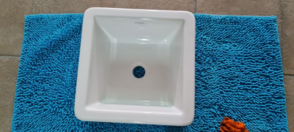 Lavatórios de pousar SANINDUSA