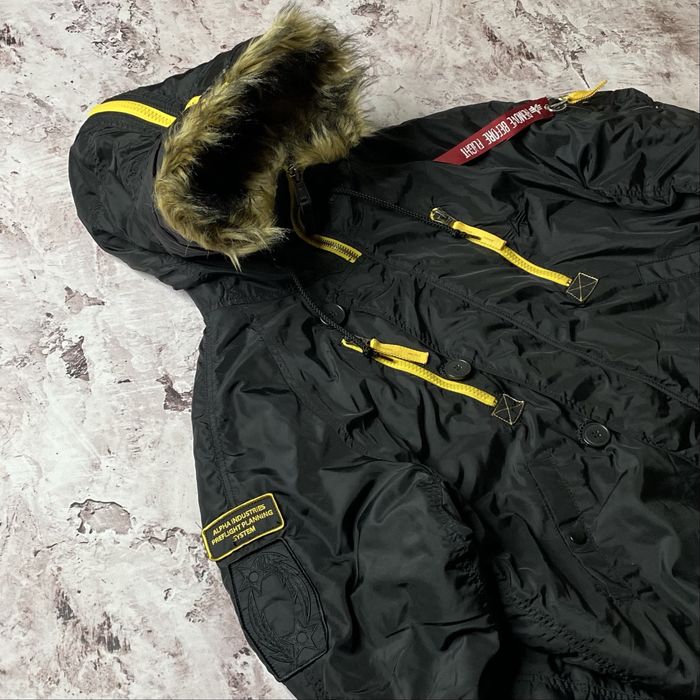 Парка Бомбер alpha industries N-2B