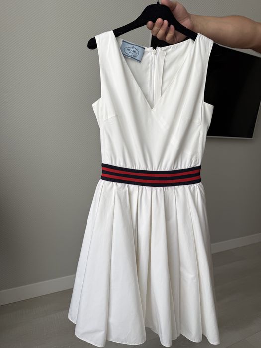 Платье prada оригинал