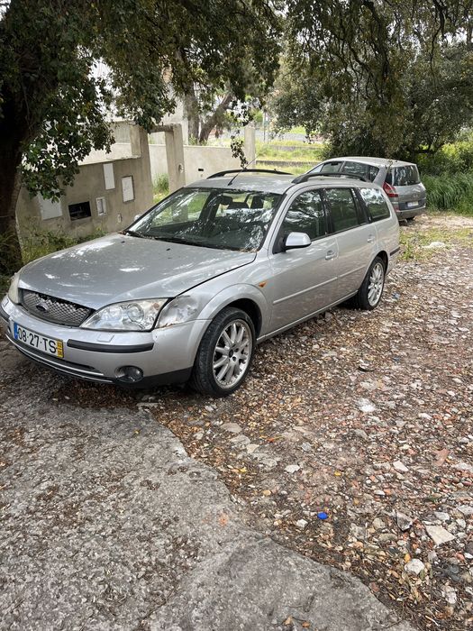 Ford mondeo 2000 130cv ano 2002  aceito trocas
