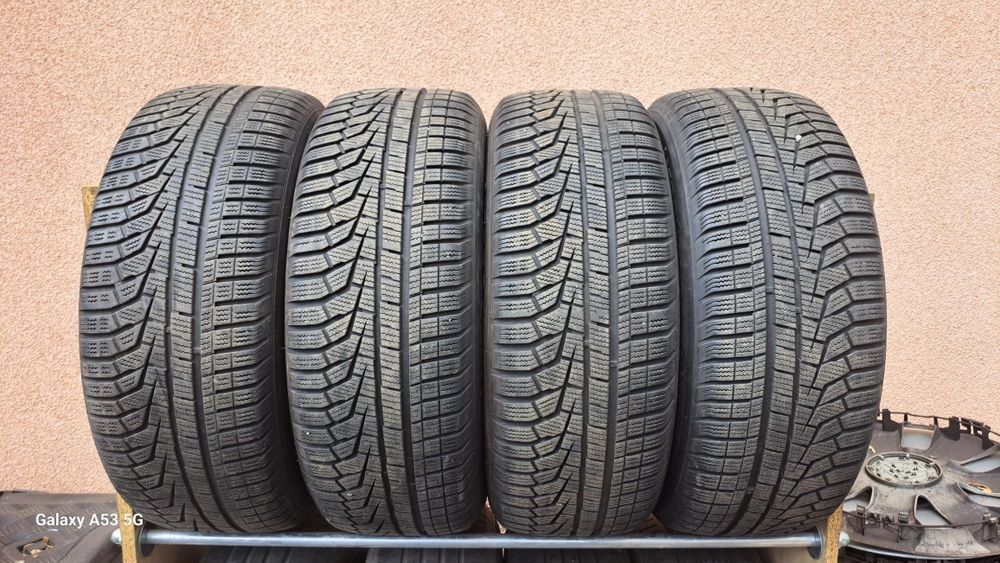 Opony zimowe Hankook 225/60/16 Citroën C8 Peugeot 807.