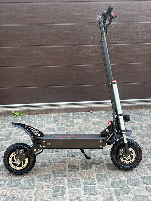 Продам електросамокат Crosser Rocket 3200W повний привід