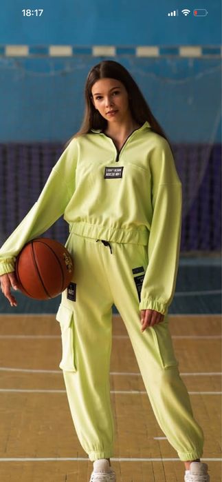 Розпродаж підліткового одягу Reporter young