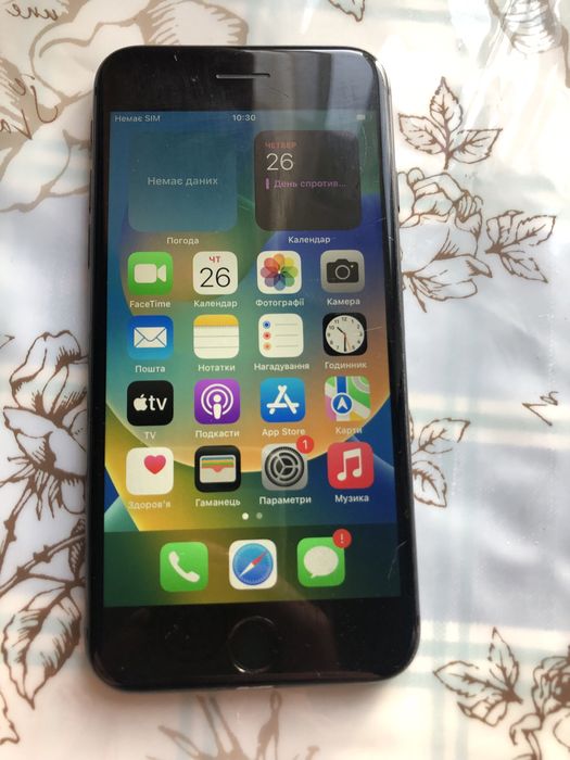 iPhone 8 на 64гб