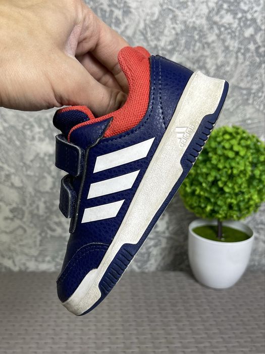 Adidas Tensaur кроссовки 25 размер детские спортивные кожаные