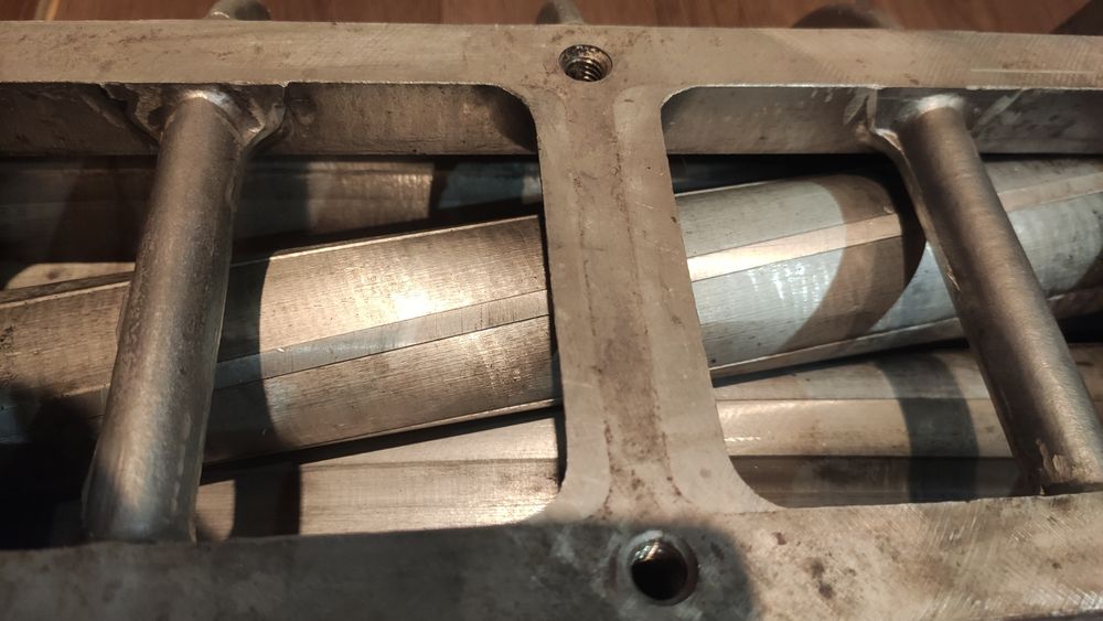 Нагнетатель ЯАЗ 206 в идеальном состоянии.