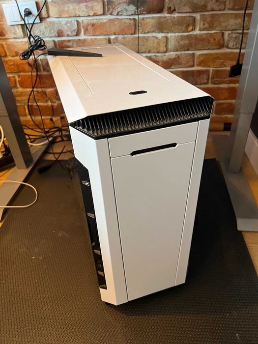 Komputer GTX 1070 Ryzen 3700x