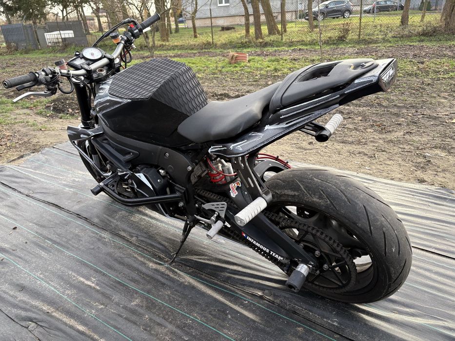 Yamaha r6 stunt polecam