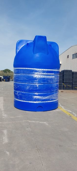 Depósito reservatório 10.500 litros, 1.600€ + iva