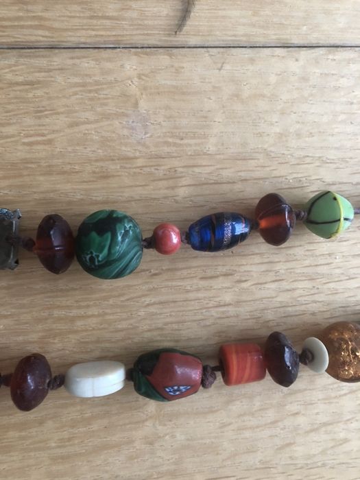 Colares diversos