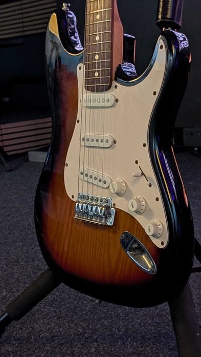 Gitara elektryczna Dimavery Stratocaster - Sunburst