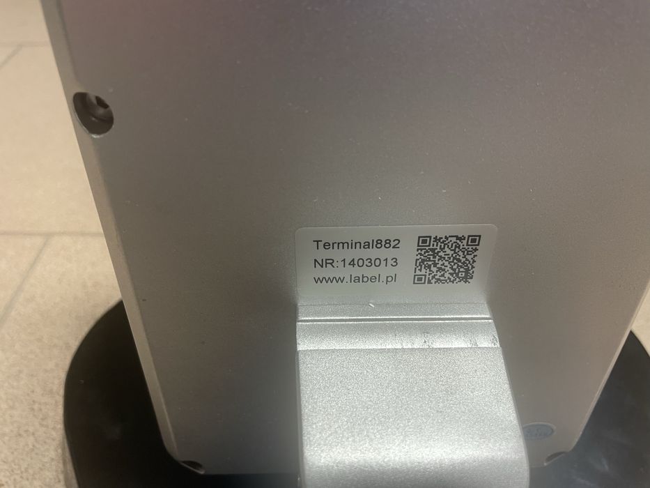 Terminal bezkontaktowego pomiaru temperatury ciała 882