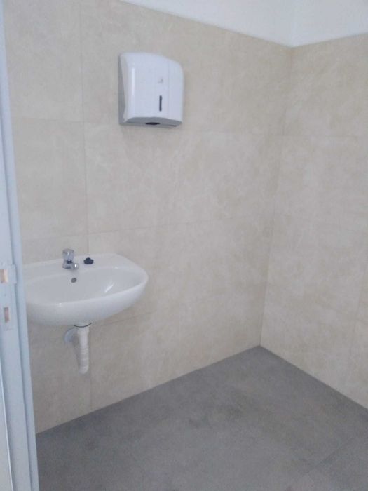 Arrenda-se Loja em São João de Ver