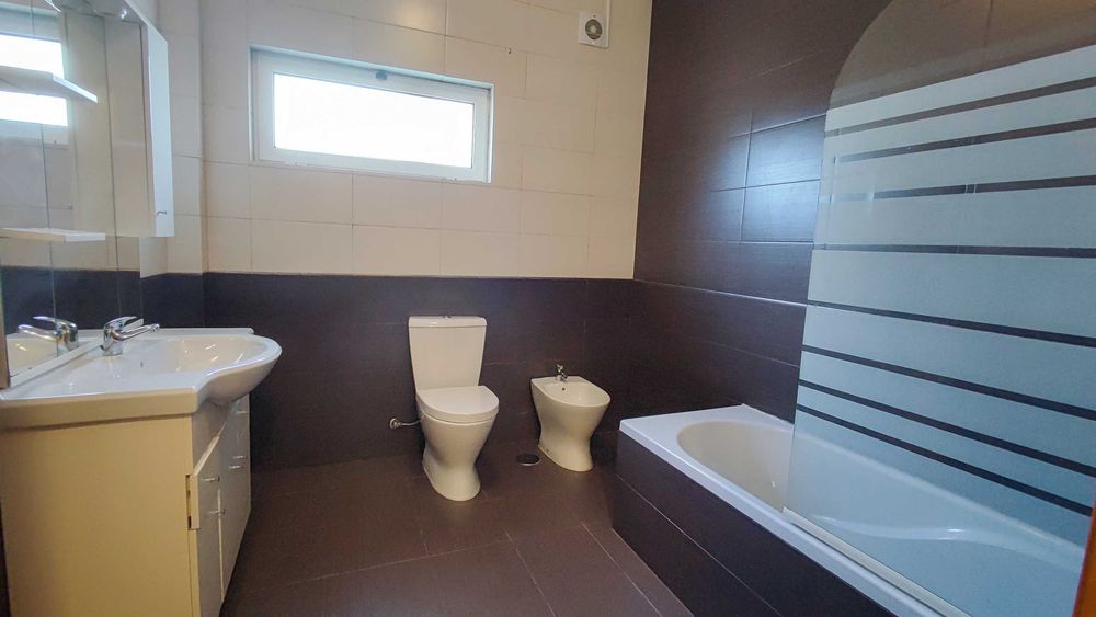 ARRENDA-SE APARTAMENTO T3 | Centro de Oliveira do Hospital
