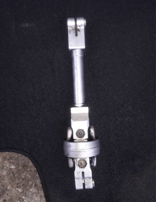 Рульовий карданчик вал BMW X5 E53 3.0d 3.0i 4.4i БМВ Х5 запчастини