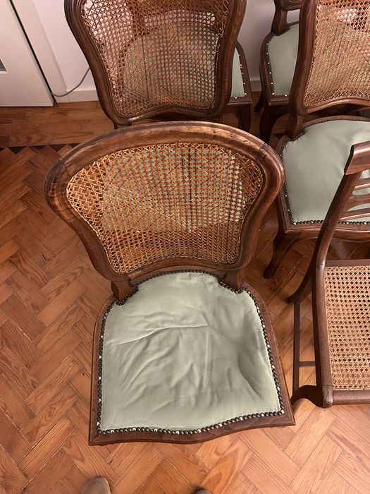 6 Cadeiras madeira com costas em palhinha