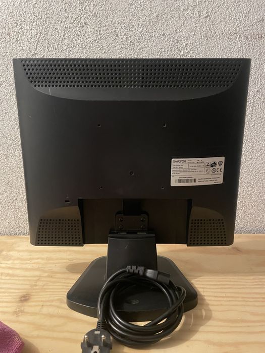 Monitor Samtron 17