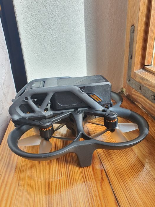 Dron DJI Avata 1  Explorer Combo Remote Controller 2      3x aku