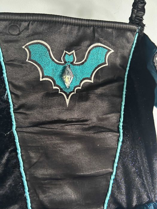 Strój przebranie Czarownica Nietoperz 9/10 lat