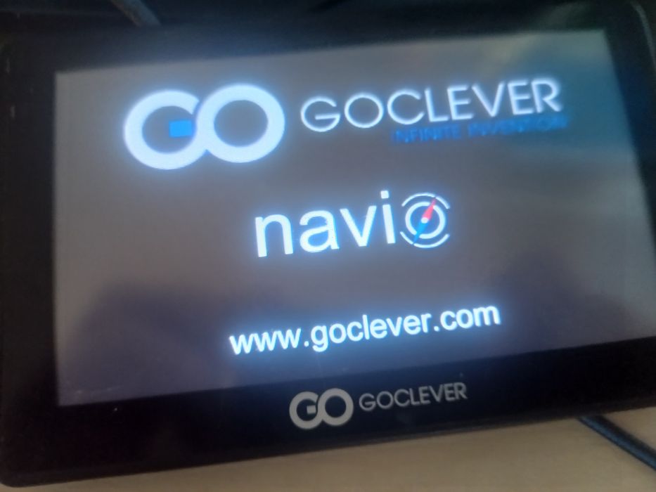 Авто навігатор goclever