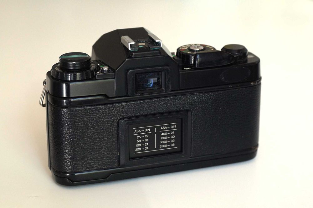 nikon fe - купити плівкові фотоапарати - Ціна на OLX.ua