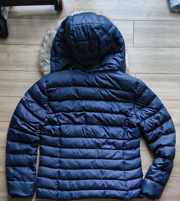 Puchowa kurtka zimowa Tommy Jeans (Hilfiger) DWODW08588 Rozmiar L Granatowa