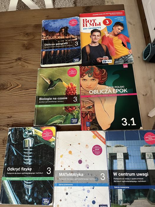 Podreczniki do klasy 3 liceum stan dobry