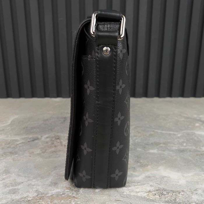 Louis Vuitton District PM Monogram Eclipse Сумка кросбоді месенджер шкіра оригінал