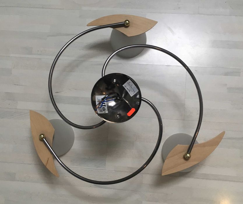 Lampa Sufitowa Wisząca Żyrandol 3 Klosze Mleczne Oprawa Oświetleniowa